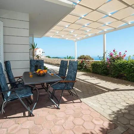 Faros - Two-bedroom With Terrace And Sea View * 두브로브니크