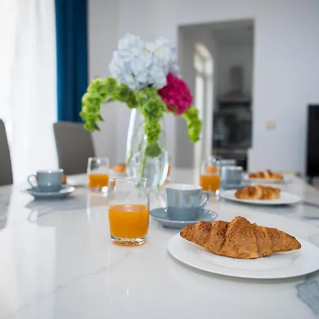 Faros - Two-bedroom With Terrace And Sea View *